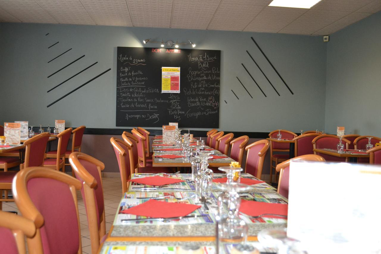 Le Relais De Risquetout Hem-Hardinval Exterior foto